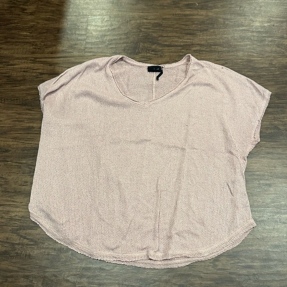 Women’s Rose Top - Picture 1 of 2